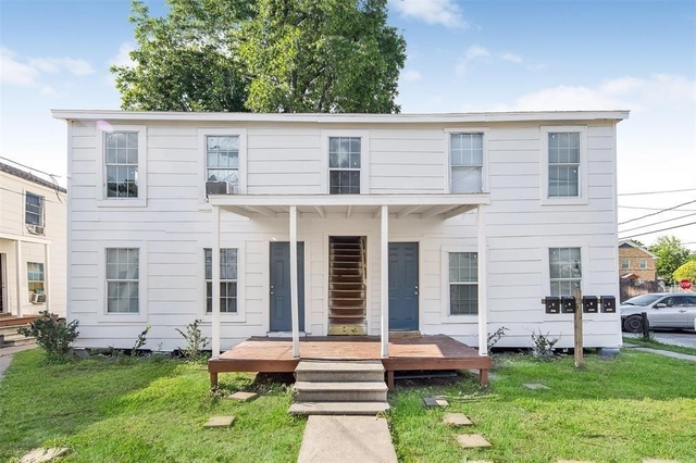 1911 Benson Street - Photo 1