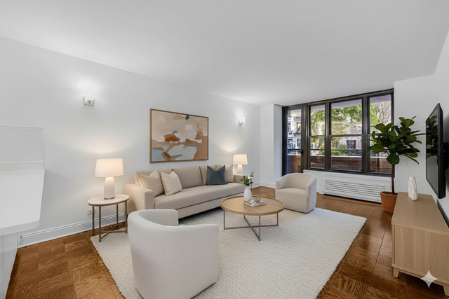 East 35th Street - Photo 1