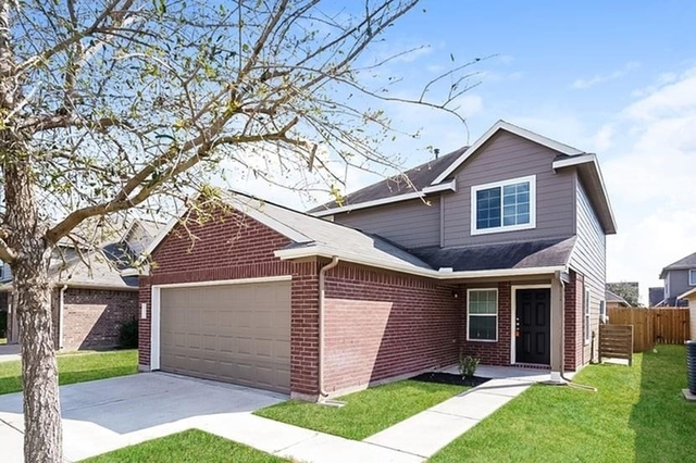 19027 Brescia Lane - Photo 1