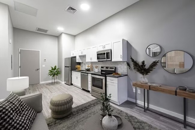 333 State Street - Photo 1