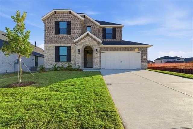 115 Sophie Drive - Photo 1