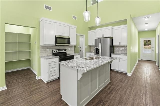 806 S Newsom Street - Photo 1