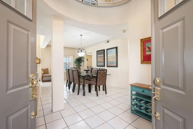 260 Vista Royale Circle E - Photo 1