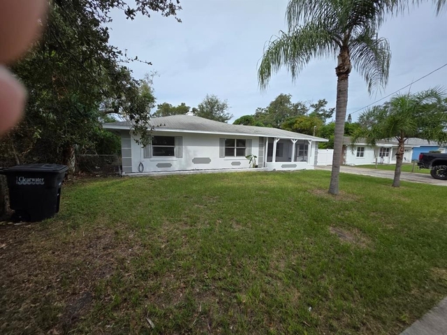 1614 N Washington Avenue - Photo 1
