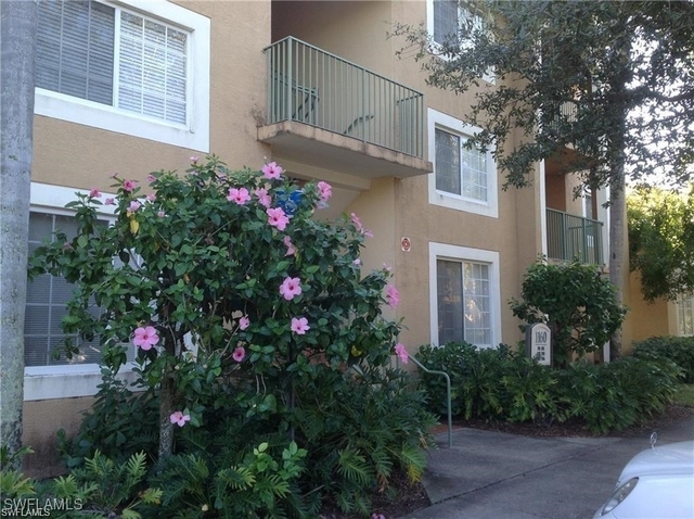 1160 Wildwood Lakes Boulevard - Photo 1