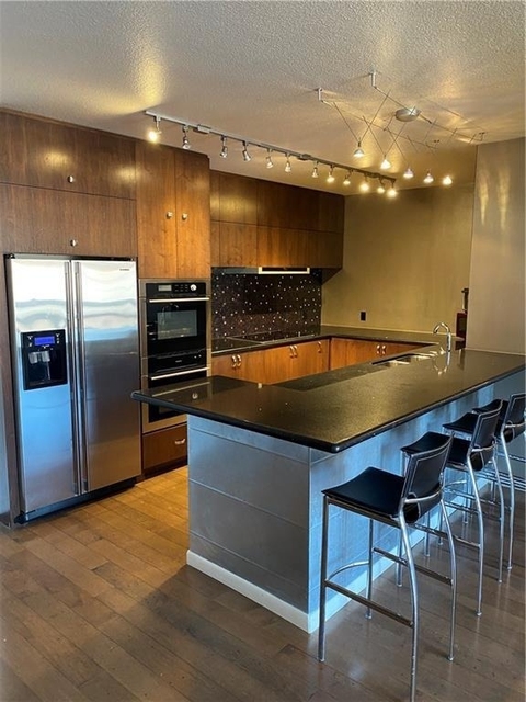 1801 Lavaca St - Photo 1
