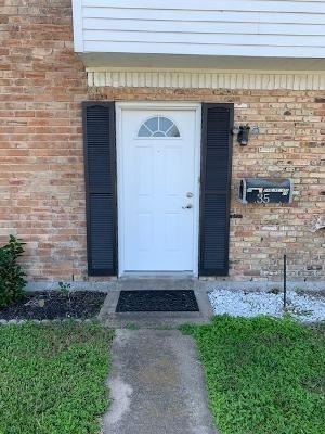 35 San Jacinto Drive - Photo 1