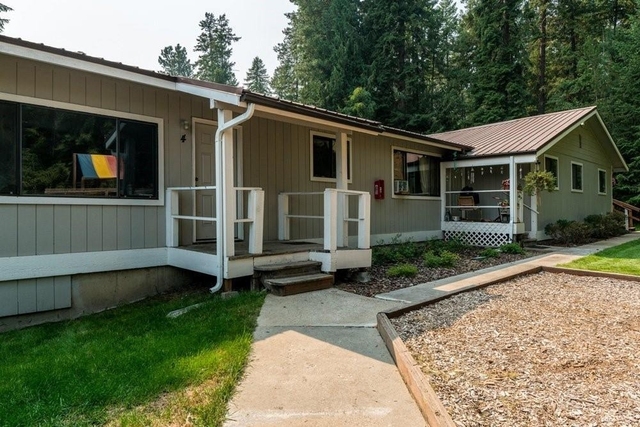 238 Sherman St - Photo 1