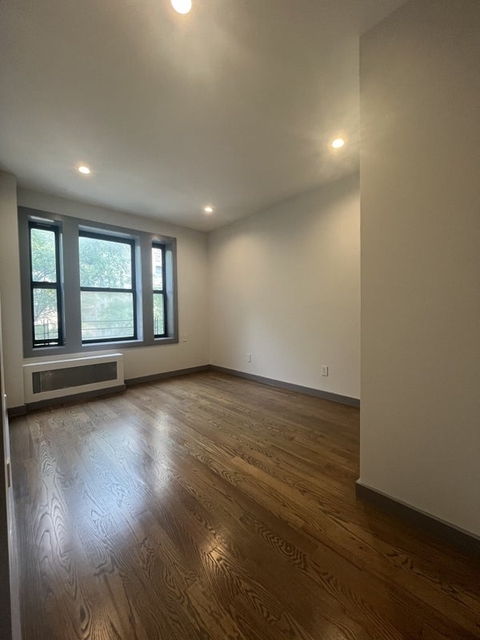 66 Ft Washington Avenue - Photo 1