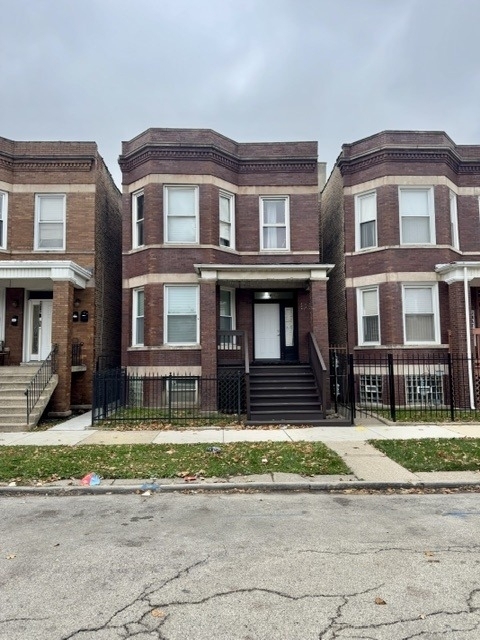 6212 S Bishop Street - Photo 1