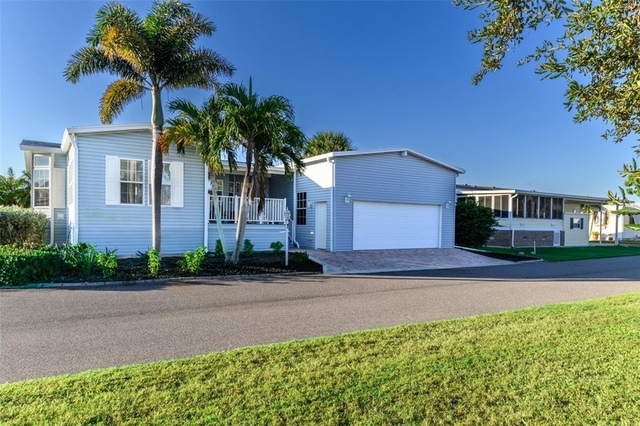 2 Emden Circle - Photo 1