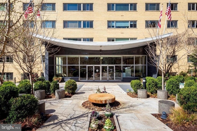 4600 Connecticut Avenue Nw - Photo 1
