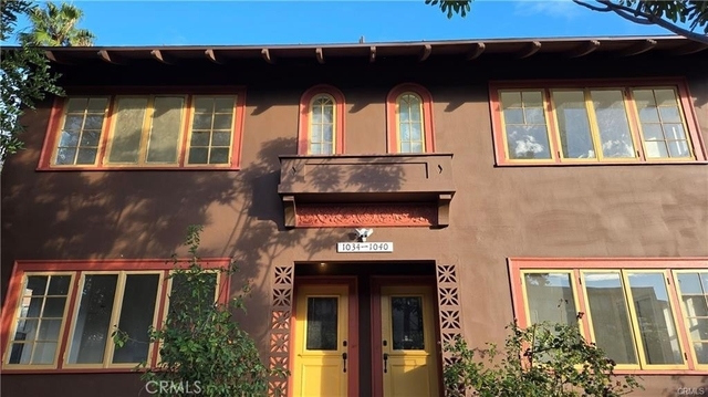 1040 Beacon - Photo 1