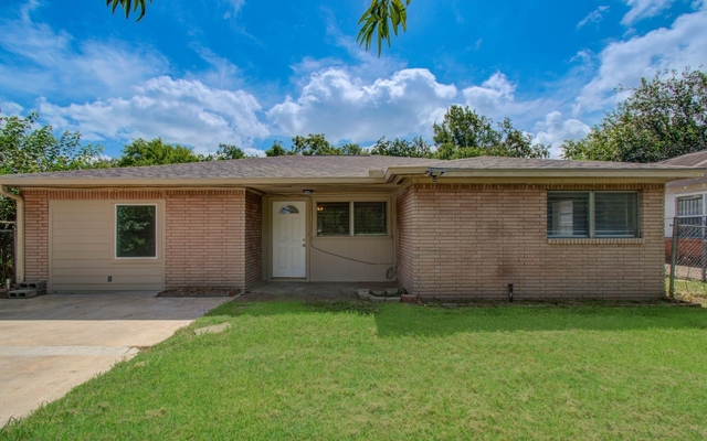 3620 Easy Street - Photo 1