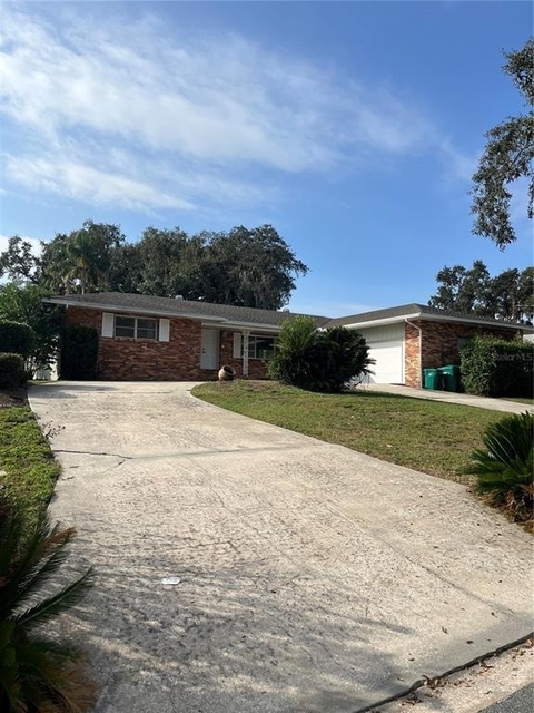 812 Northside Drive - Photo 1