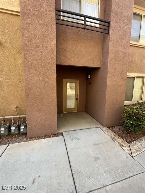 673 Peachy Canyon Circle - Photo 1