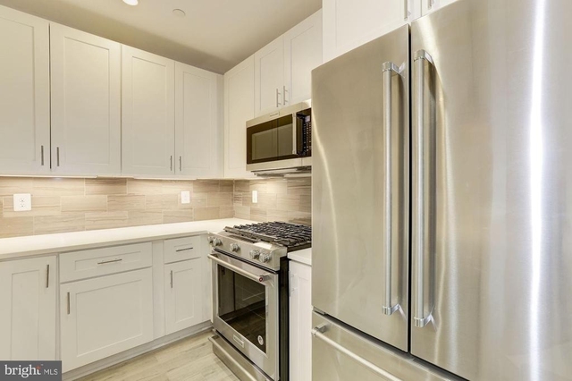 4008 Edmunds Nw - Photo 1