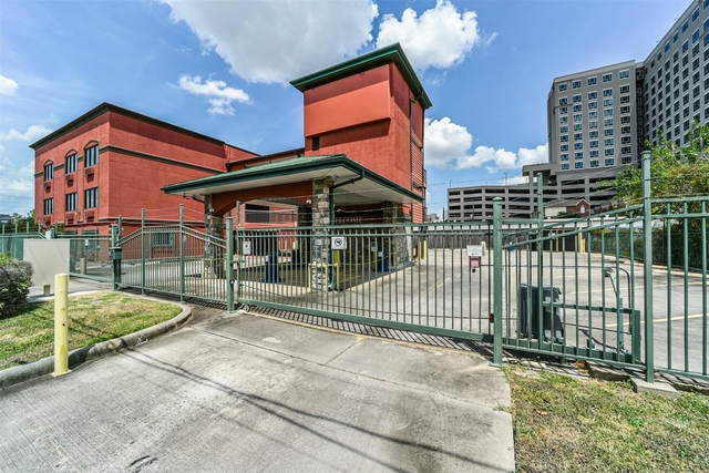 1025 Swanson Street - Photo 1
