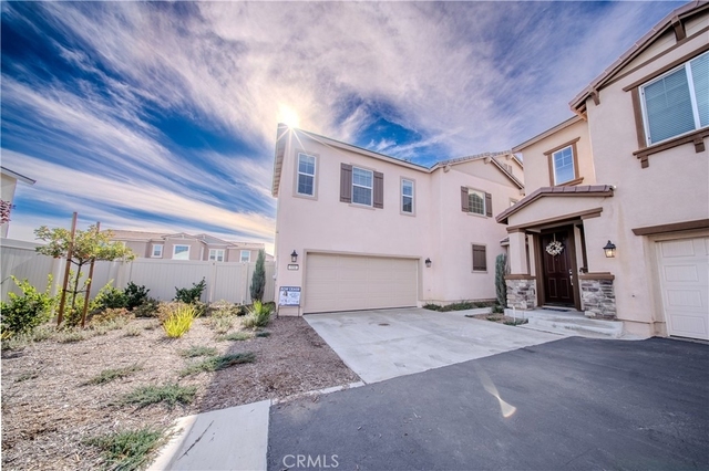 558 Pablo Rd - Photo 1