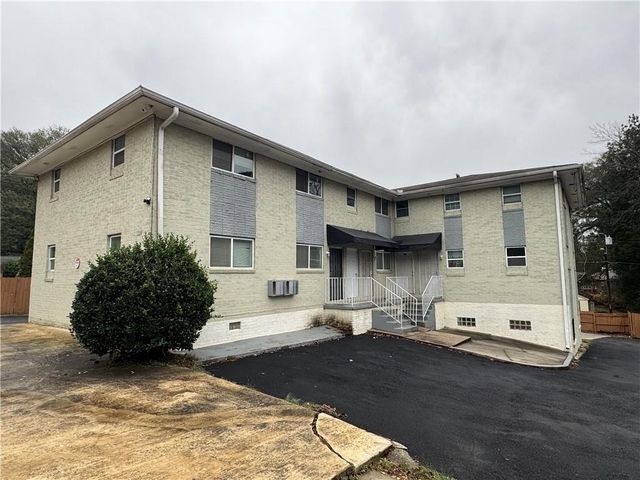 2430 Perry Boulevard Nw - Photo 1