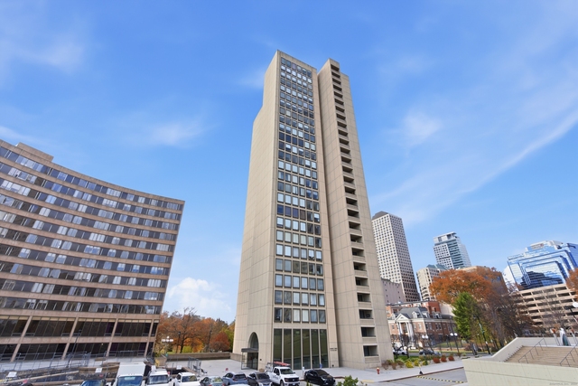 1 Gold Street - Photo 1