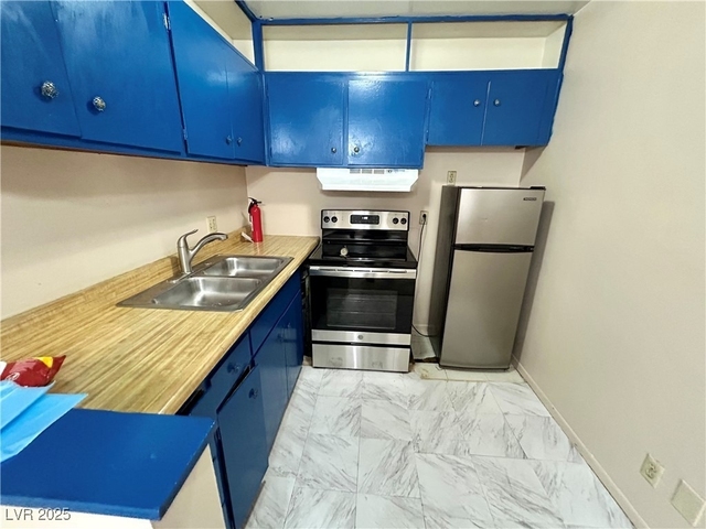 204 Orland Street - Photo 1