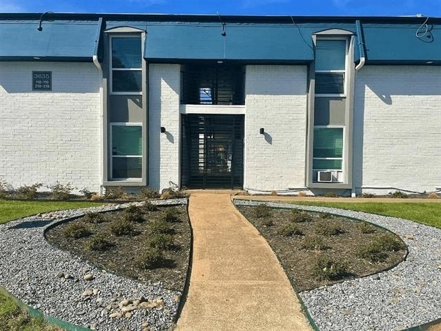 3627 Almazan Drive - Photo 1