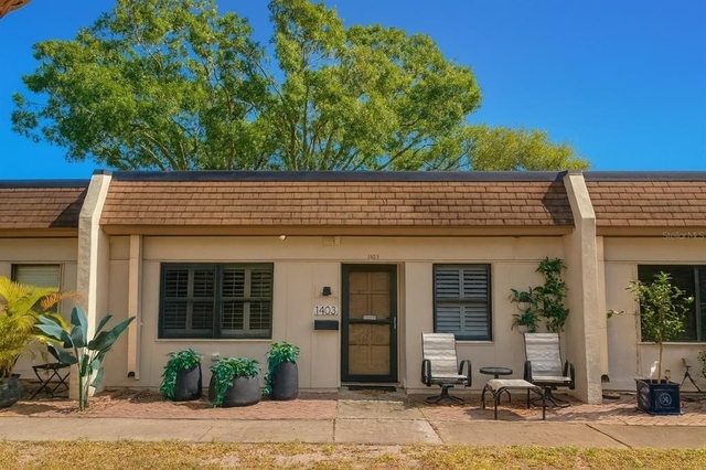 1403 Arrowhead Circle W - Photo 1