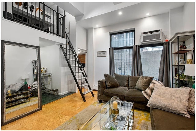 350 E 62nd St - Photo 1