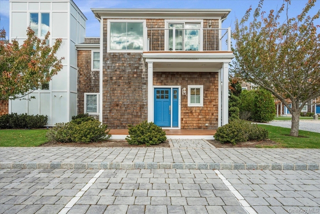 68 Foster Avenue - Photo 1