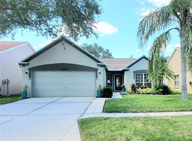 4208 Pine Isle Drive - Photo 1