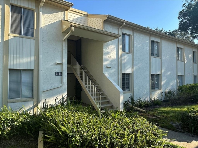 207 Palmetto Court - Photo 1