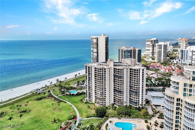 4551 Gulf Shore Boulevard N - Photo 1