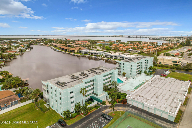 1700 Commodore Boulevard - Photo 1