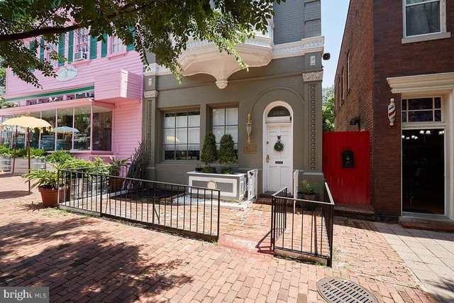 1331 35th Street Nw - Photo 1