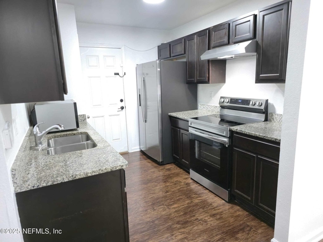 9124 Adams Avenue - Photo 1