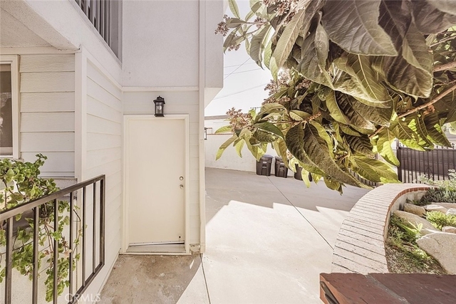 2954 Hermosa Avenue - Photo 1