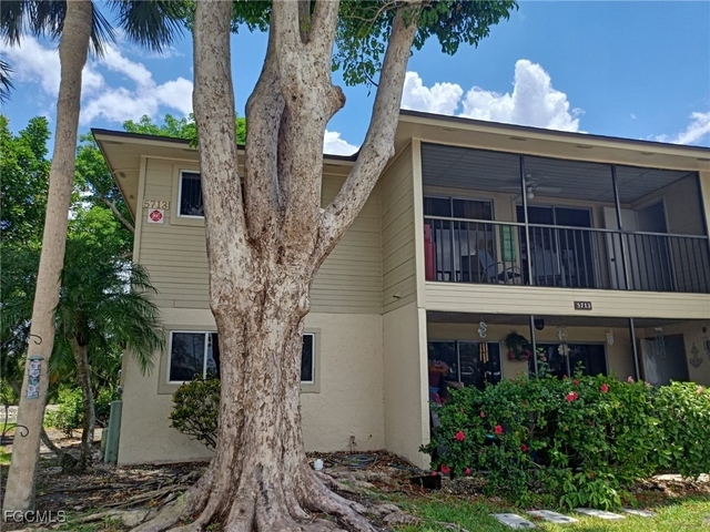 5713 Foxlake Drive - Photo 1