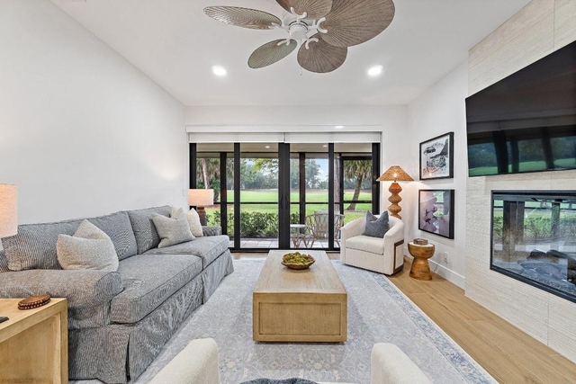 150 Old Meadow Way - Photo 1