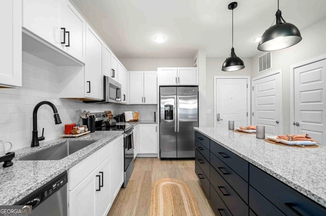1450 Peachtree Indus Boulevard - Photo 1