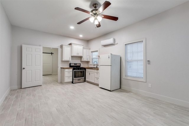 7133 Avenue C - Photo 1
