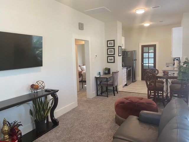 2708 Winbern Street - Photo 1