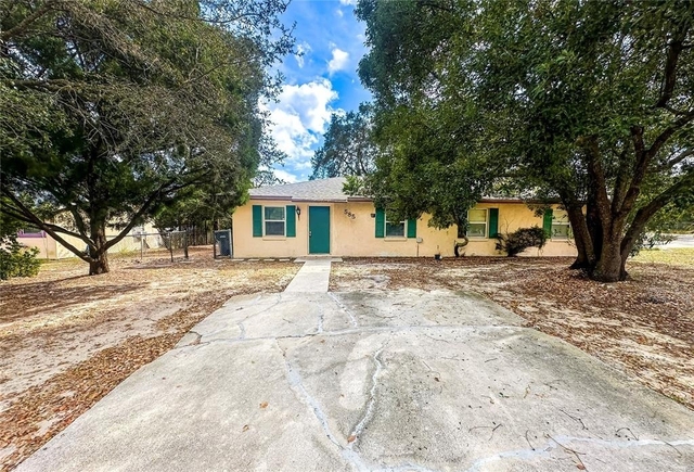 585 N Scenic Highway - Photo 1