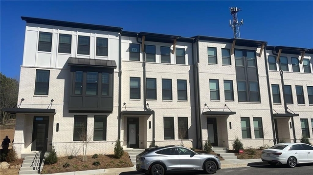 323 Sammon Way - Photo 1