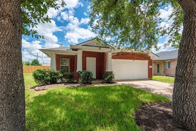 5918 Laramie River Court - Photo 1