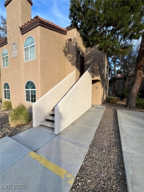 9325 W Desert Inn Road - Photo 1