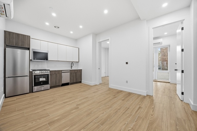 379 Hawthorne Street - Photo 1