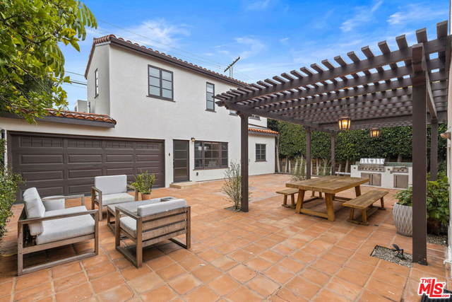 1062 1/2 S Alfred Street - Photo 1