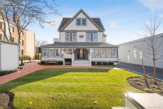 584 Main Street - Photo 1