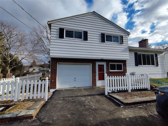809 Murray Hill Road - Photo 1